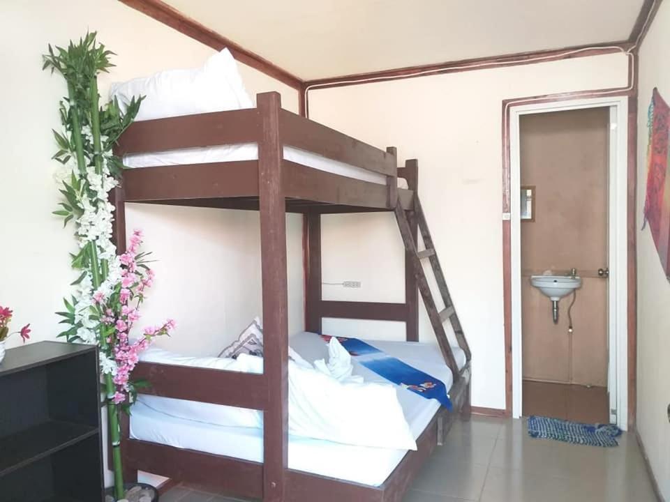 Backpackers Inn Gardenview Inn El Nido Esterno foto